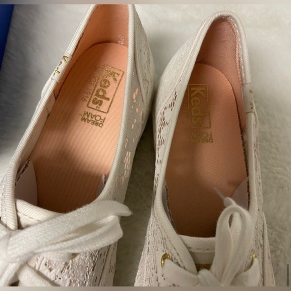 NWT Keds Triple Cream Painted Crochet Platform Sneakers Size 11 M - Picture 14 of 16
